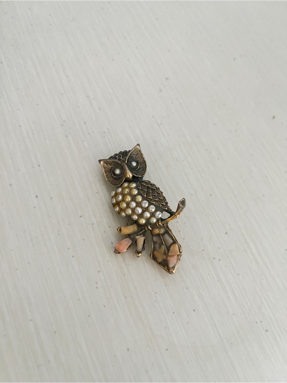 Vintage Owl Brooch with Pearl Accents - Gold Tone Mid Century